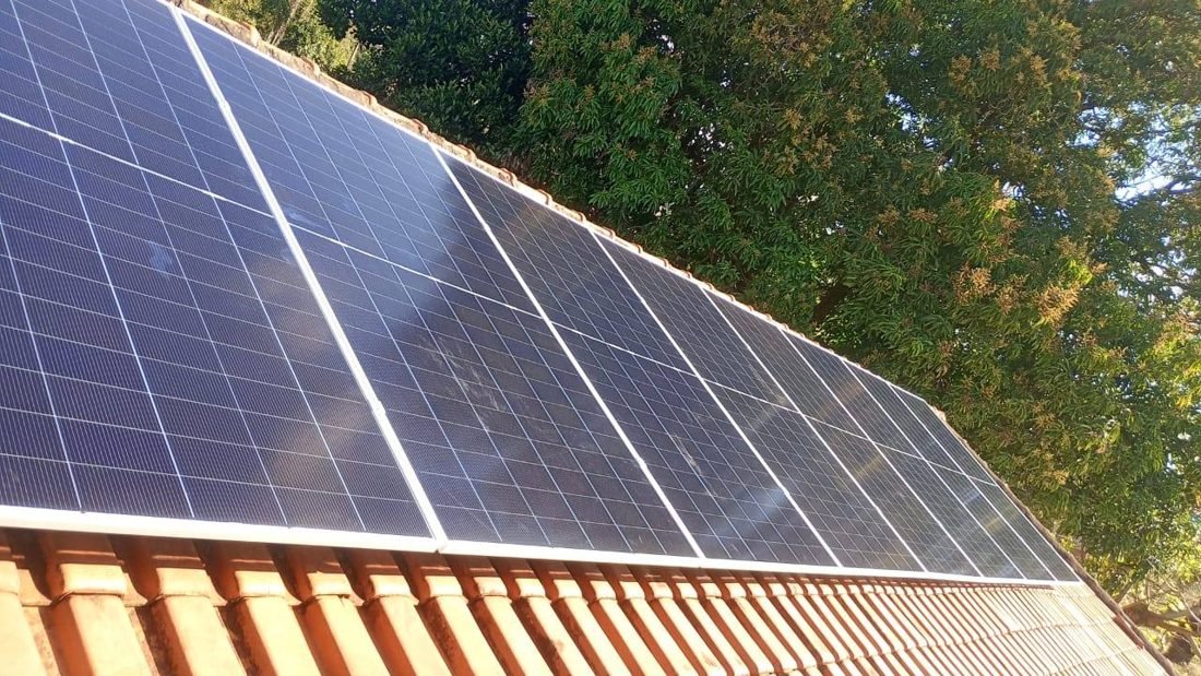 Instalação fotovoltaica concluída